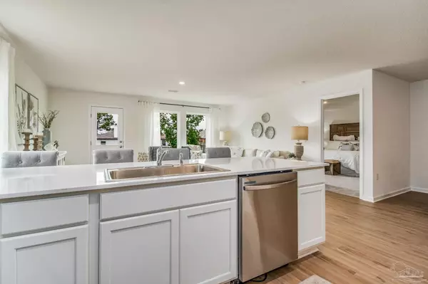 Milton, FL 32570,5396 Horizons Edge Ln