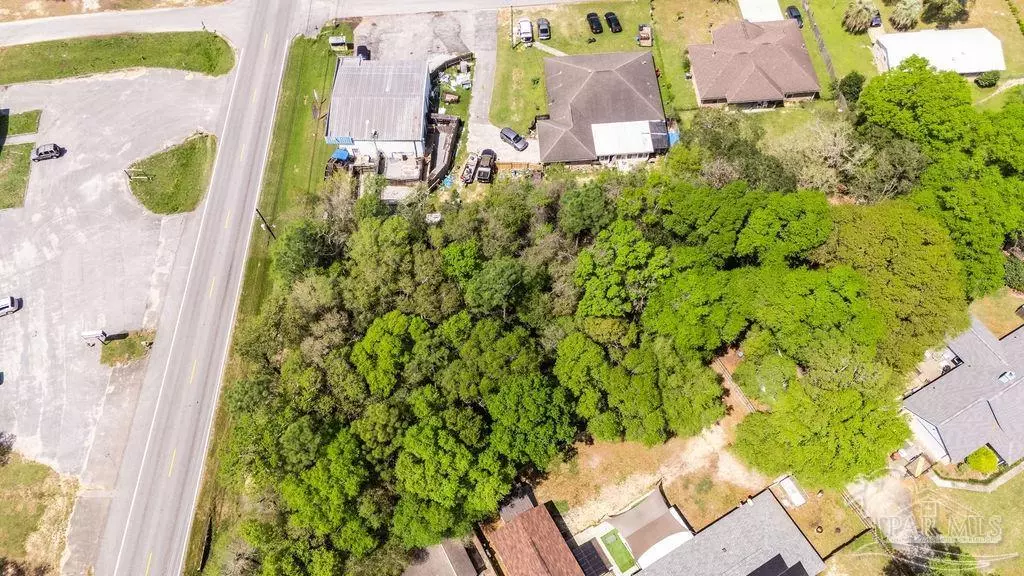 Milton, FL 32570,- Berryhill Rd