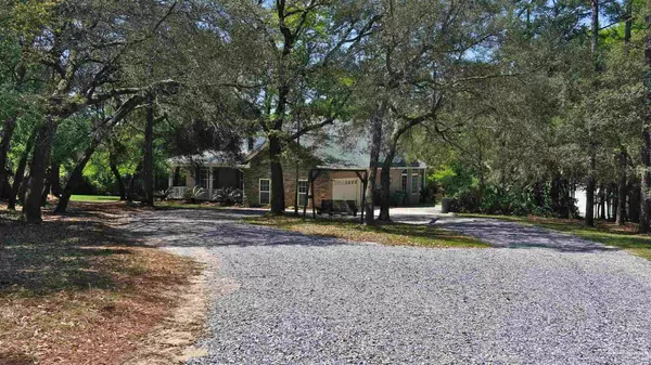 Pensacola, FL 32526,6851 Hurst Hammock Rd