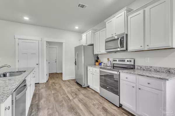 Gulf Breeze, FL 32563,1346 Sea Grove Ct