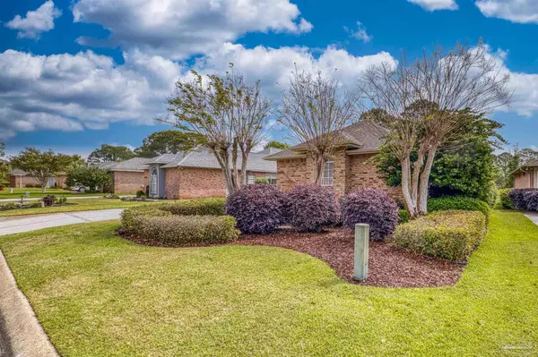 Gulf Breeze, FL 32563,1456 Champions Green Dr