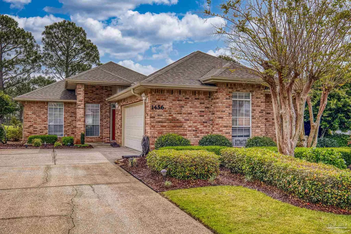 Gulf Breeze, FL 32563,1456 Champions Green Dr
