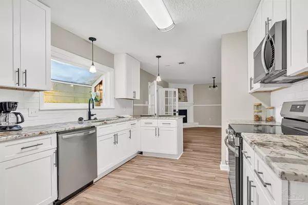 Milton, FL 32570,5700 Country Squire Dr