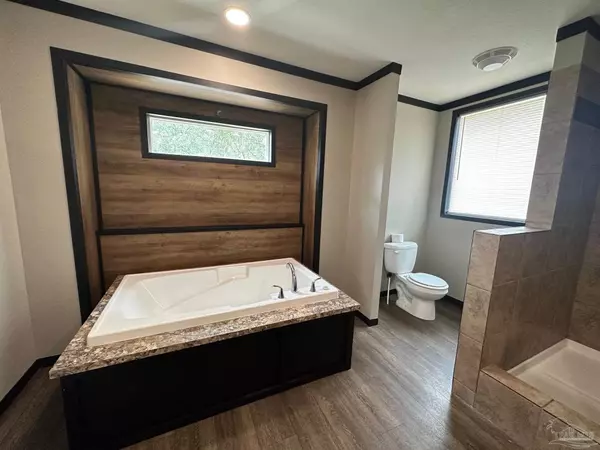 Holt, FL 32564,529 Andros Rd