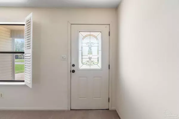 Pensacola, FL 32526,6452 Meadow Field Cir