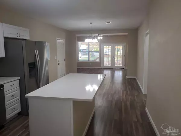 Pensacola, FL 32507,13 Washington St