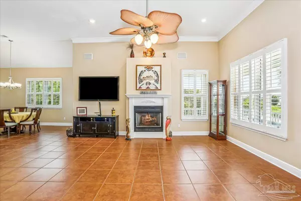 Pensacola, FL 32507,856 Sailfish Ct