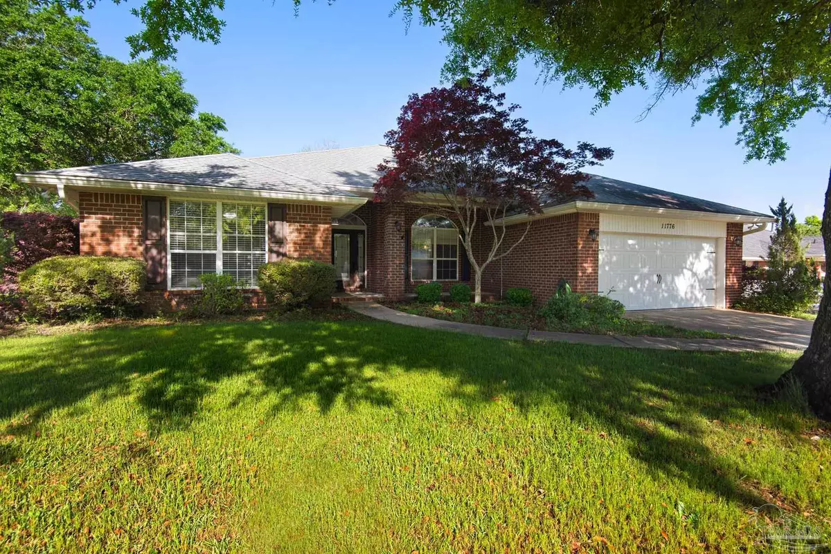 Cantonment, FL 32533,11776 Old Course Rd