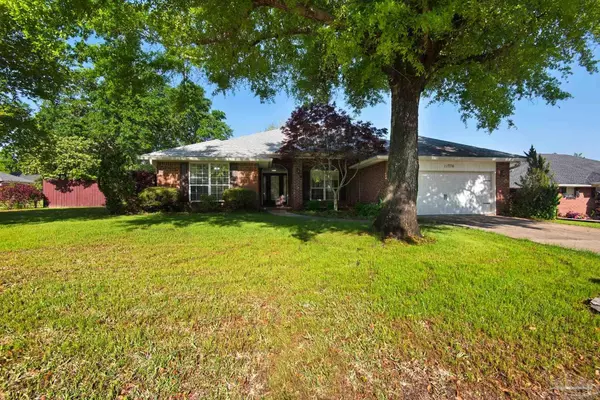 Cantonment, FL 32533,11776 Old Course Rd