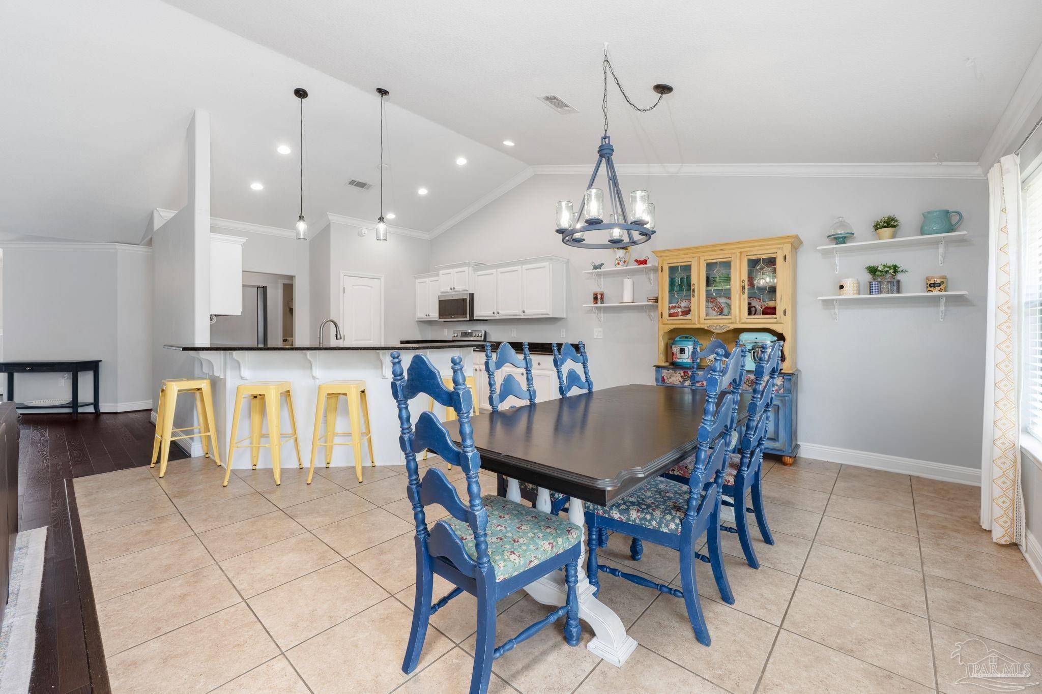 Pace, FL 32571,6018 Autumn Pines Cir