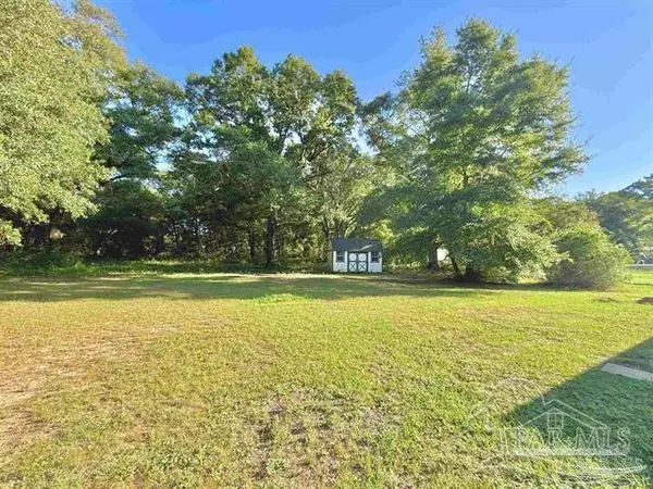 Milton, FL 32570,5530 Hamilton Bridge Rd