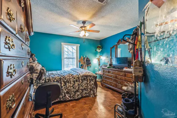 Gulf Breeze, FL 32563,1719 Village Pkwy