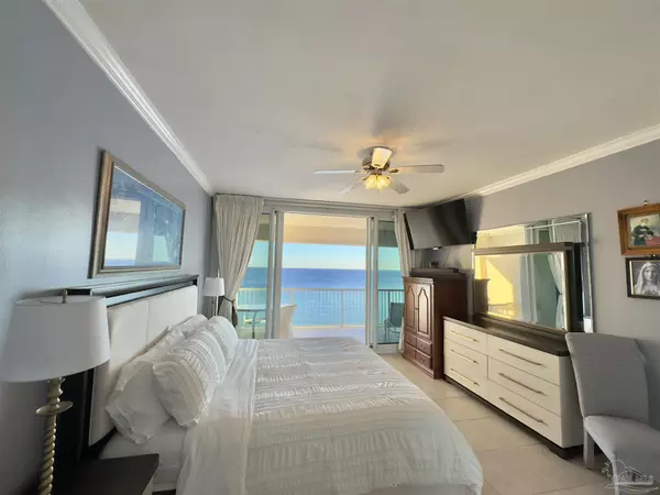 Navarre Beach, FL 32566,8525 Gulf Blvd