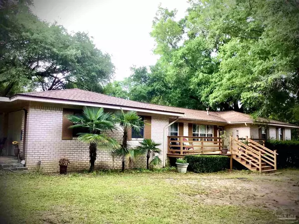 Cantonment, FL 32533,2529 Corral Dr