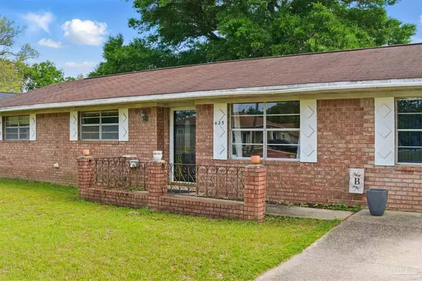 Pensacola, FL 32503,425 Hancock Ln