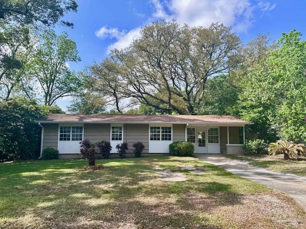 Pensacola, FL 32505,906 Twinbrook Ave