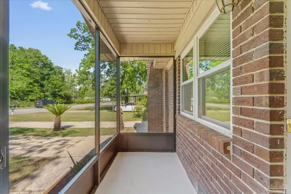 Cantonment, FL 32533,1417 Twilight Dr