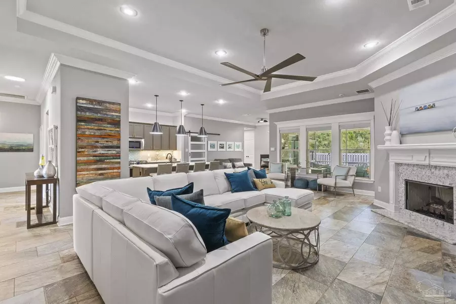 1397 Sabal Palm Dr, Gulf Breeze, FL 32563