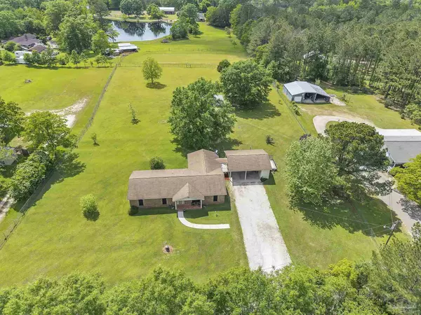 Atmore, AL 36502,113 Honey Dr