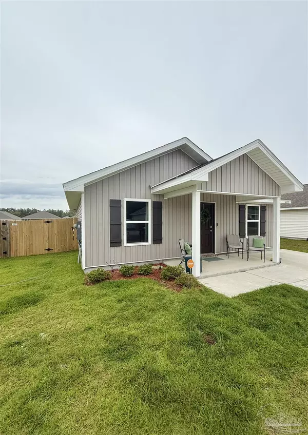 6312 June Bug Dr, Milton, FL 32583