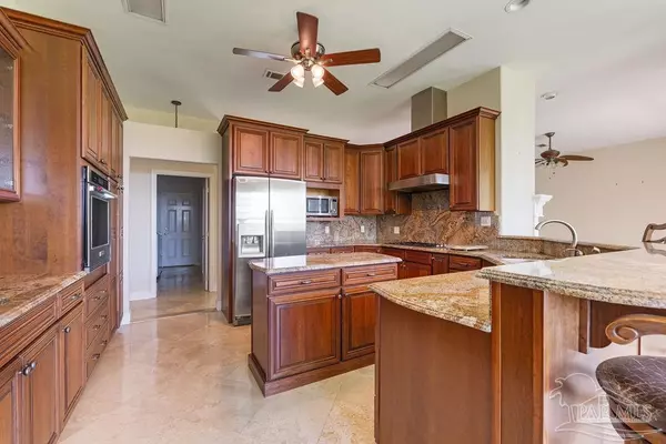 Mary Esther, FL 32569,421 Emerald Pointe Dr