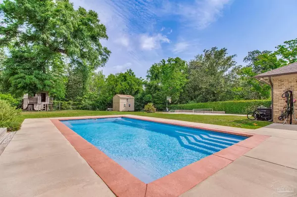 Pensacola, FL 32514,10165 Noriega Ln