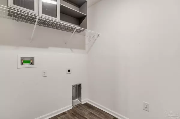 Pensacola, FL 32507,8752 Schooner Ln