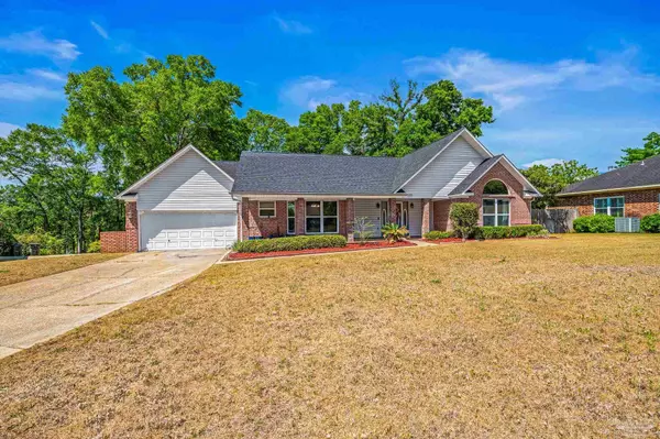 Cantonment, FL 32533,404 Kilkenny Way