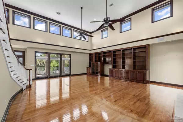 Gulf Breeze, FL 32561,510 Deer Point Dr