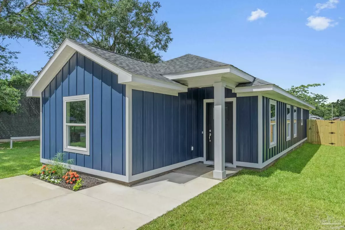 Pensacola, FL 32534,8605 Doris Ave