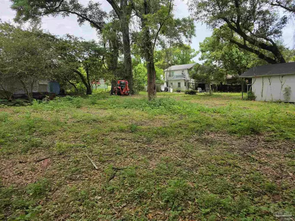 Pensacola, FL 32506,3705 & 3709 W Jackson St