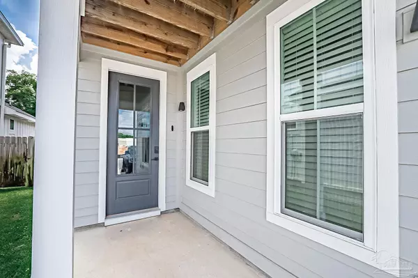 Pensacola, FL 32502,430 S F St