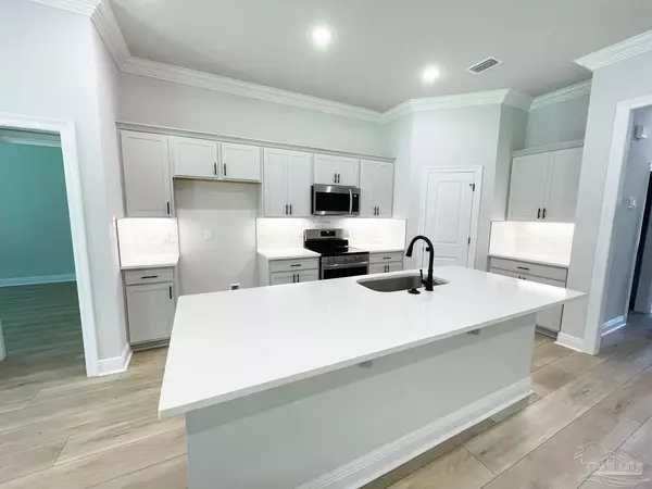 Pensacola, FL 32526,3139 Camphor Rd