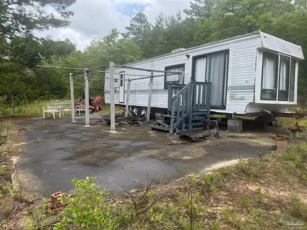 Milton, FL 32583,5633 Riveria Ln