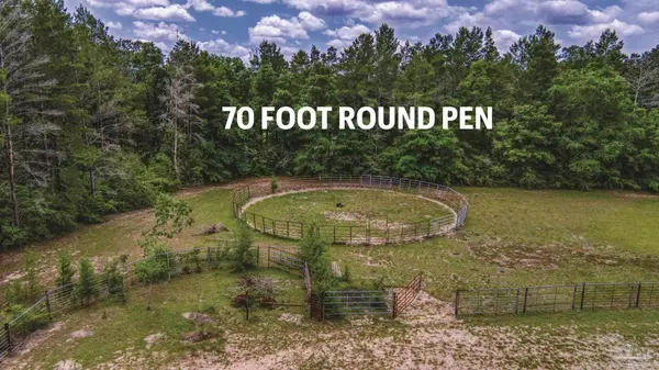 Milton, FL 32583,5399 Short Trl