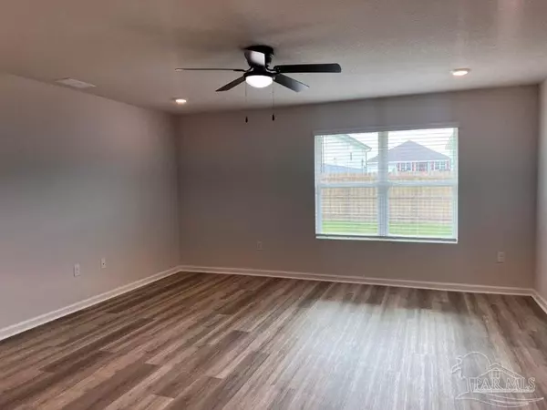 Pensacola, FL 32526,3842 James Stovall St