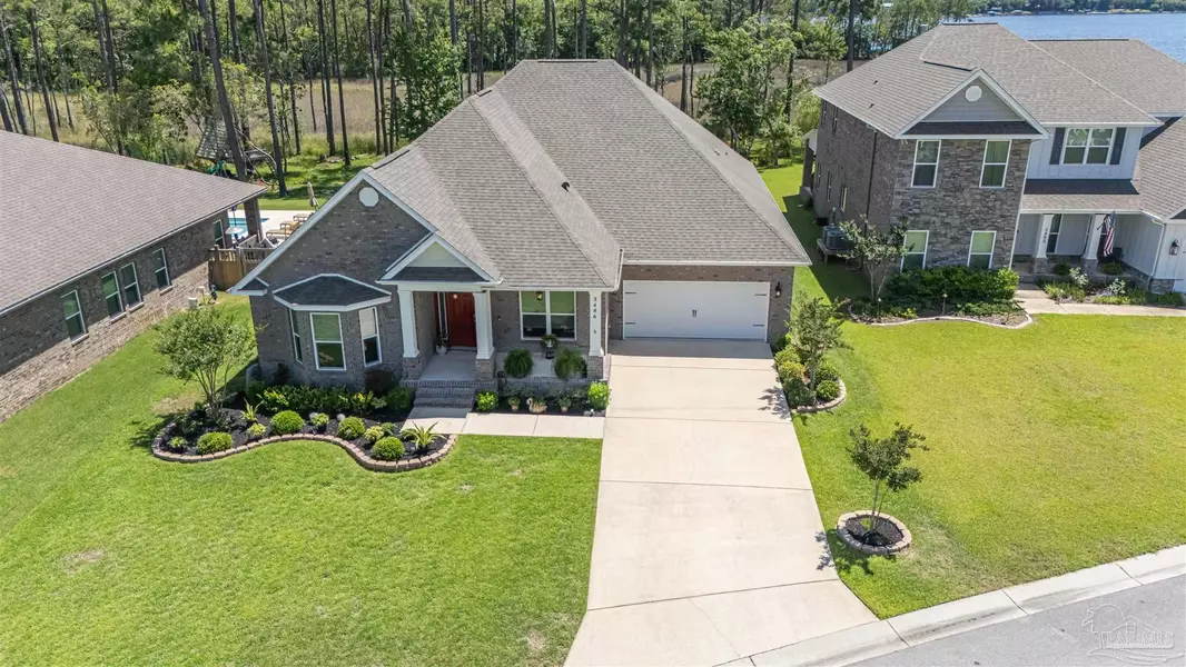 3486 Turquoise Dr, Navarre, FL 32566