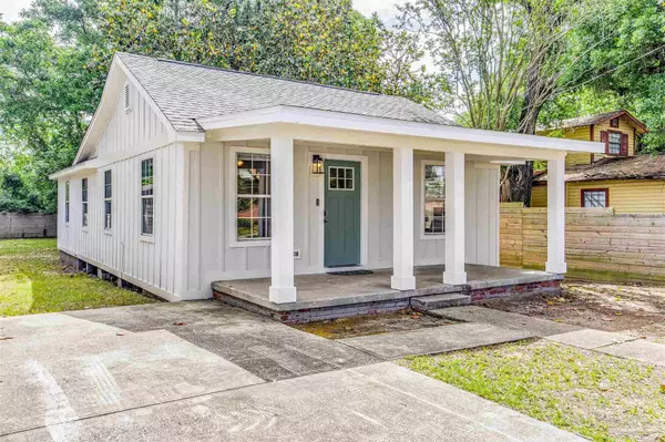 206 N G St, Pensacola, FL 32502
