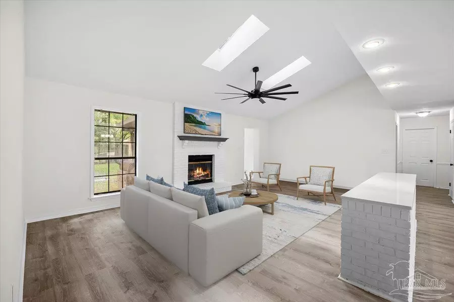 841 Romar Dr, Pensacola, FL 32534