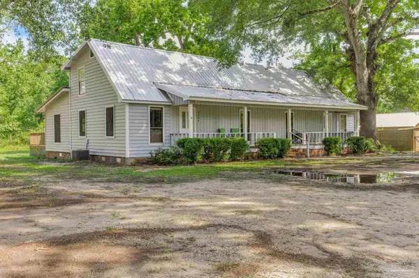 406 W Magnolia St, Bay Minette, AL 36507
