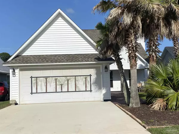 1628 College Pkwy, Gulf Breeze, FL 32563