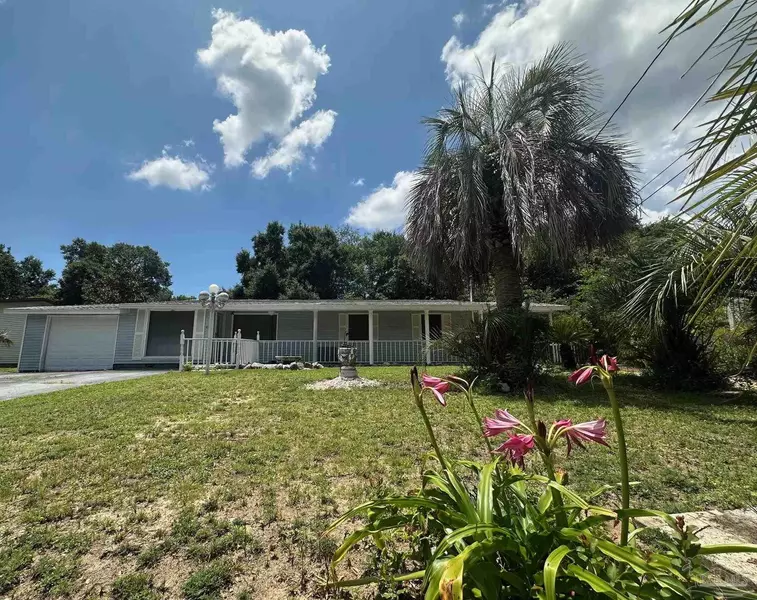 4681 Kingston Dr, Pensacola, FL 32526
