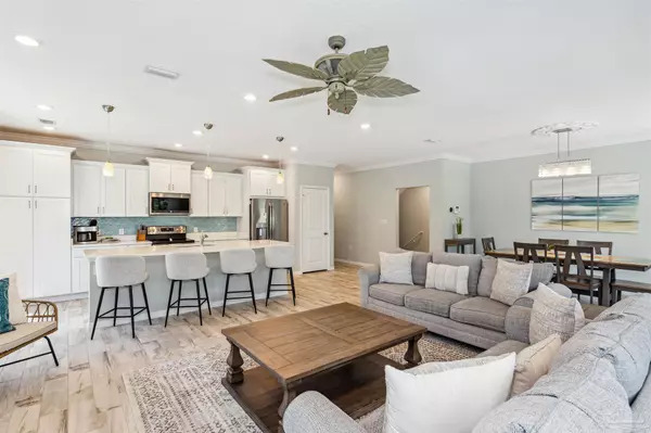 Pensacola, FL 32507,6613 Carlinga Dr