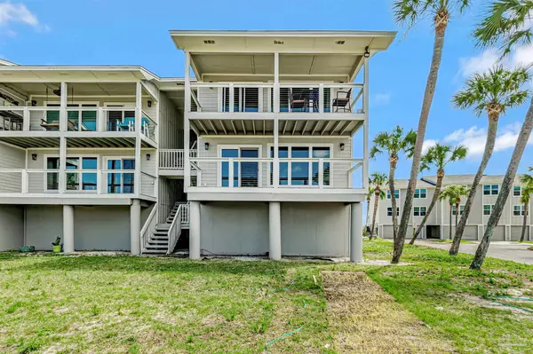 200 Pensacola Beach Rd, Gulf Breeze, FL 32561