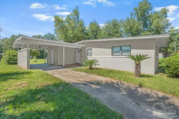 918 Belair Rd, Pensacola, FL 32505