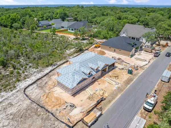 Gulf Breeze, FL 32563,1197 Bayshore Rd