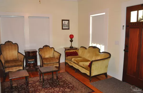 Bagdad, FL 32583,4565 Forsyth St