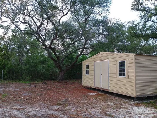 Gulf Breeze, FL 32563,5104 Gulf Breeze Pkwy