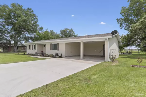 Century, FL 32535,3581 W Hwy 4