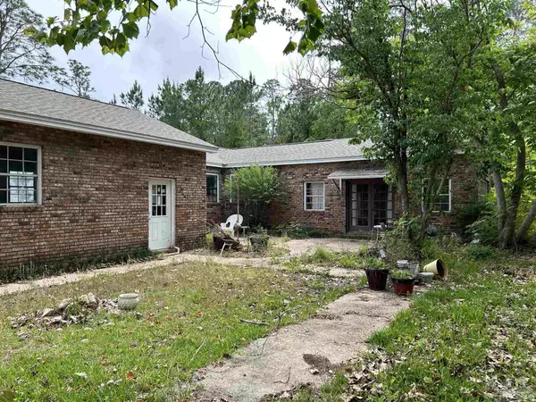 Pensacola, FL 32507,9880 N Loop